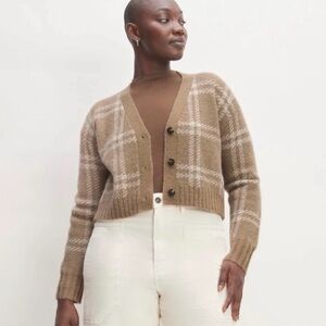 Everlane Alpaca cropped sweater in brown plaid